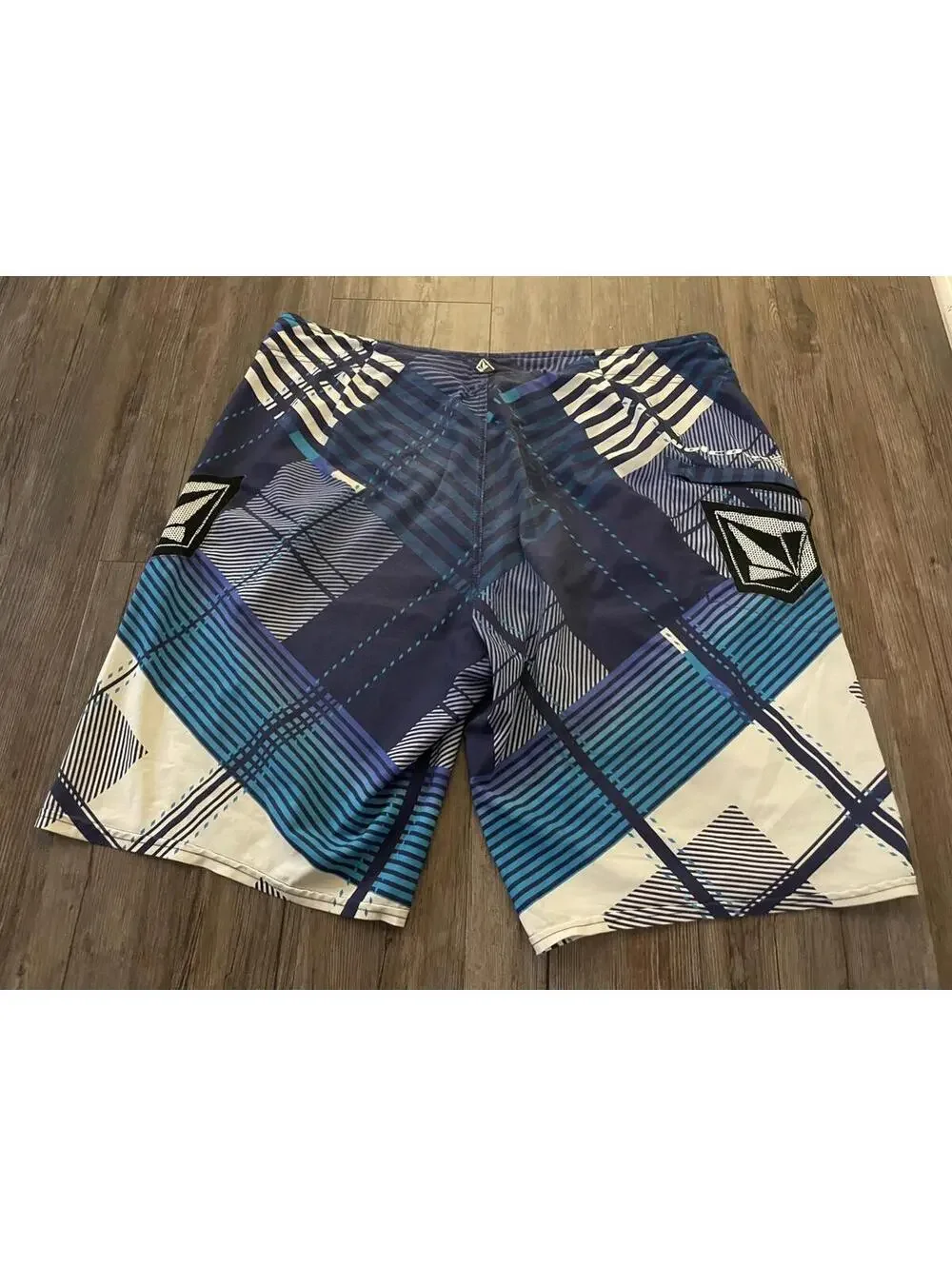 Y2K Volcom Annihilator Bruce Irons Board Shorts Sz 36 Surf